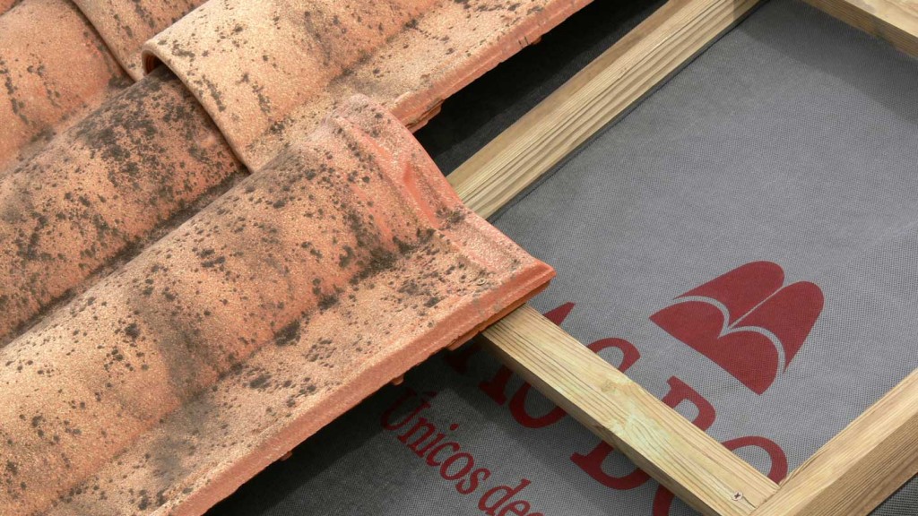 Dry Installation Of Clay Roof Tiles, How To Fit Clay Roof Tiles