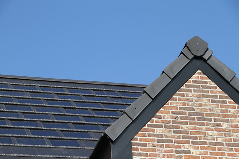 Answers to 10 frequently asked questions about solar roof tiles installation